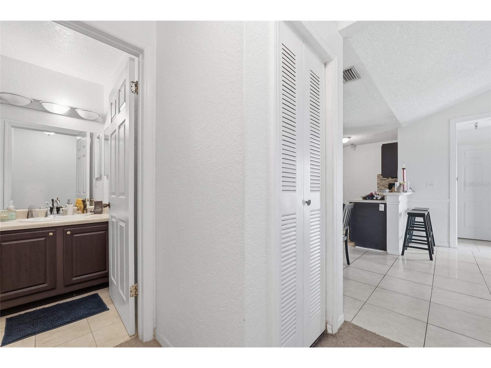 10265 Gandy Boulevard N #1806 Saint Petersburg FL 33702 TB8503486 image13