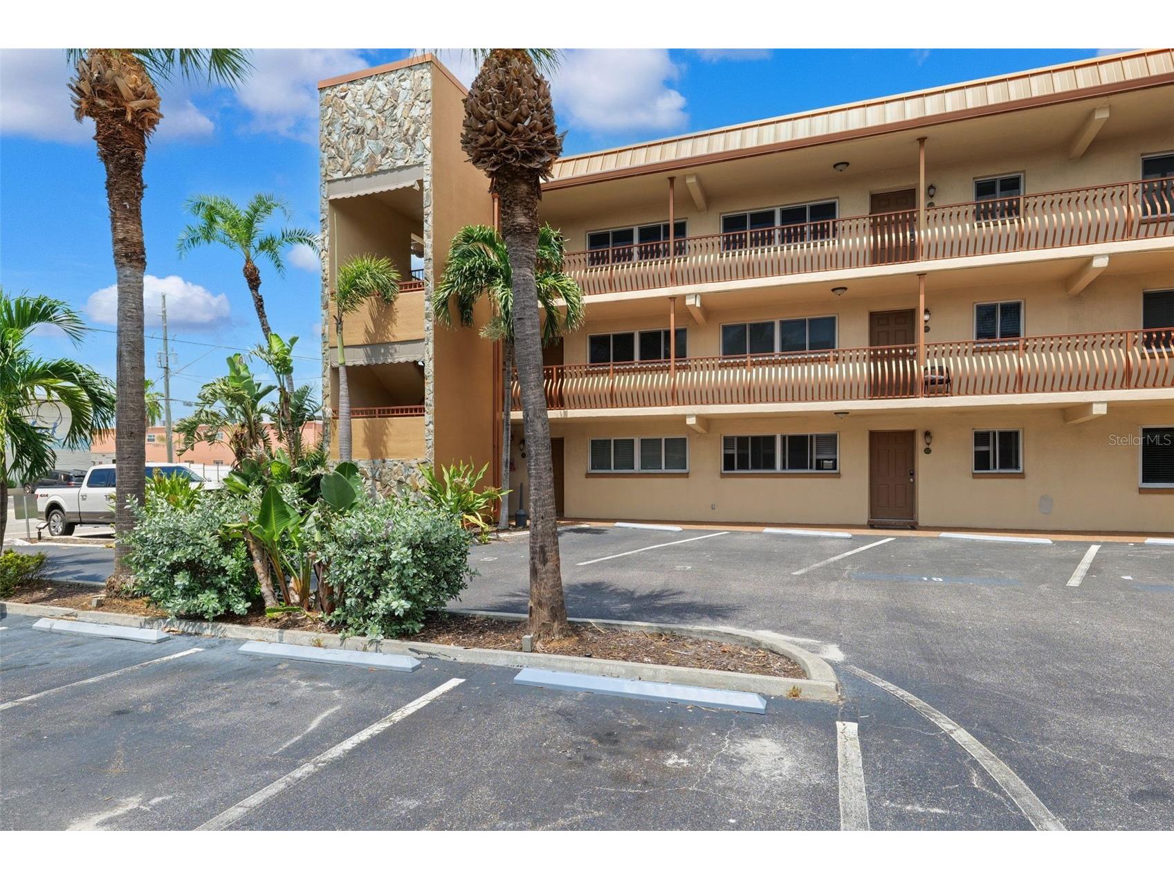 10265 Gulf Boulevard #A-301 Saint Petersburg FL 33706 TB8420160 image34