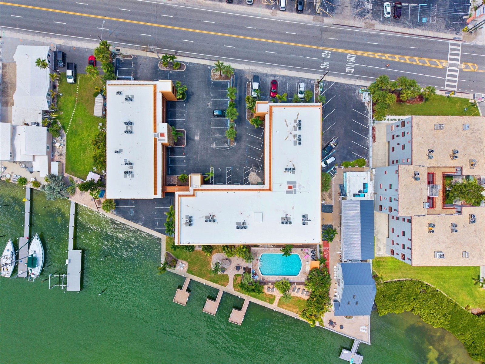 10265 Gulf Boulevard #A-301 Saint Petersburg FL 33706 TB8420160 image39