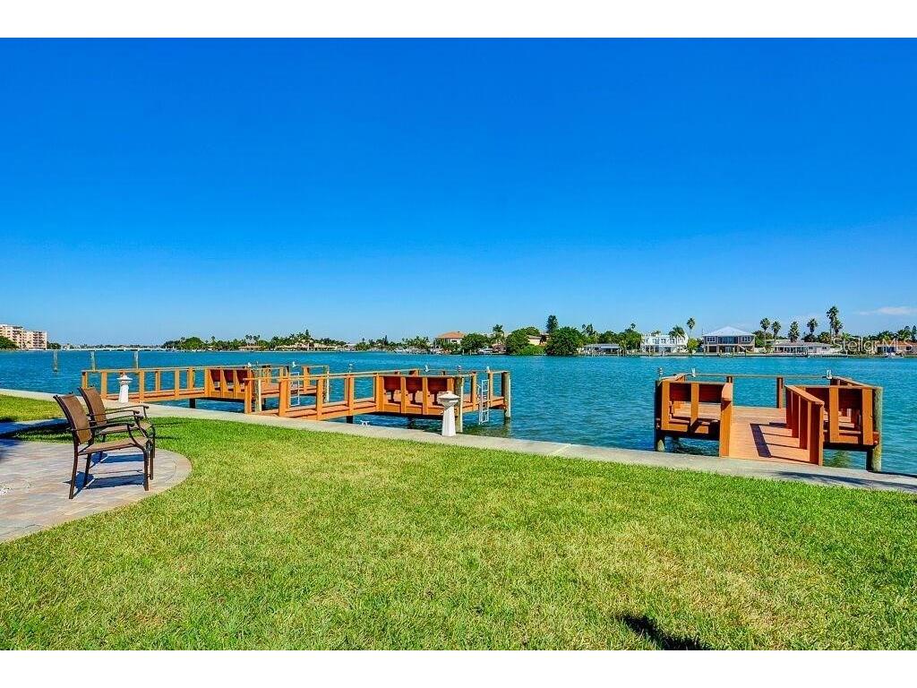 10265 Gulf Boulevard #A301 Saint Petersburg FL 33706 TB8473374 image10