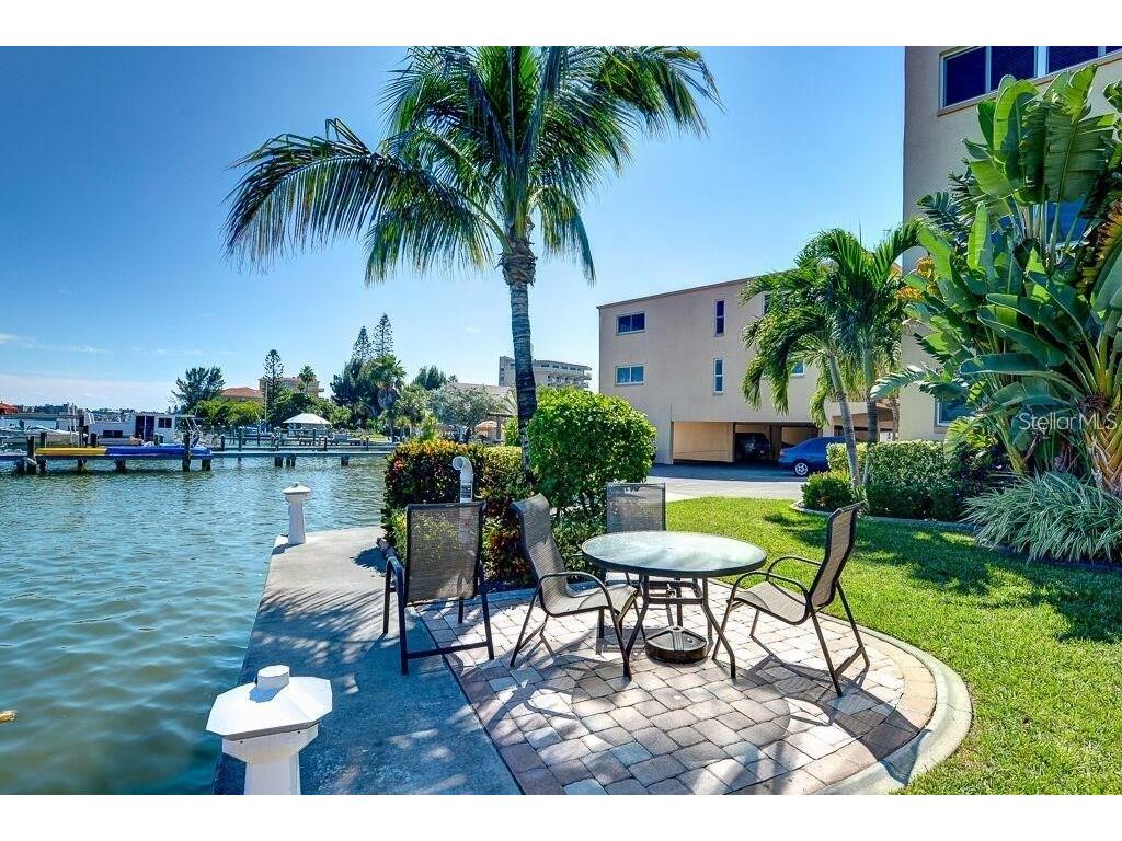10265 Gulf Boulevard #A301 Saint Petersburg FL 33706 TB8473374 image12