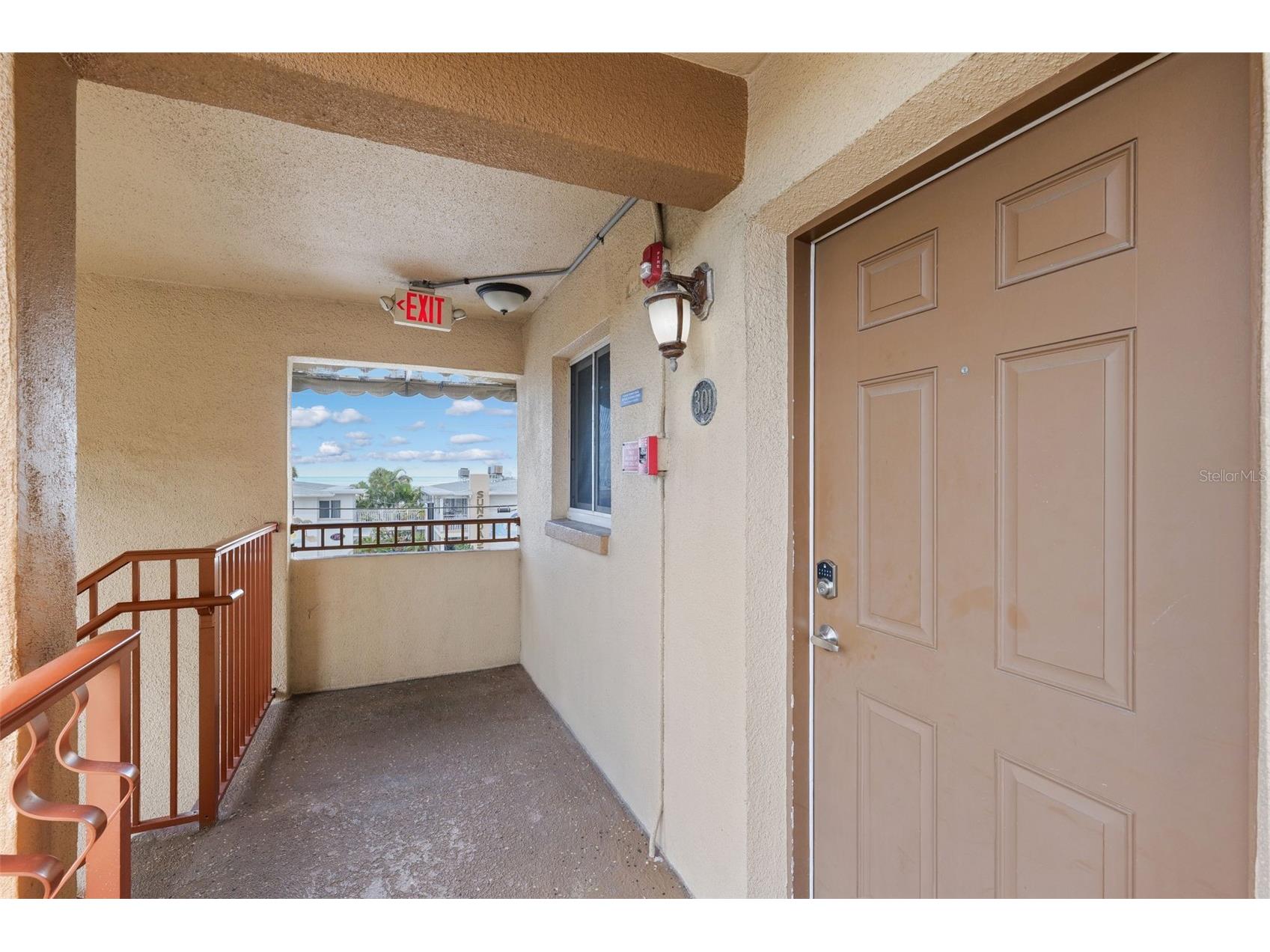 10265 Gulf Boulevard #A301 Saint Petersburg FL 33706 TB8473374 image44