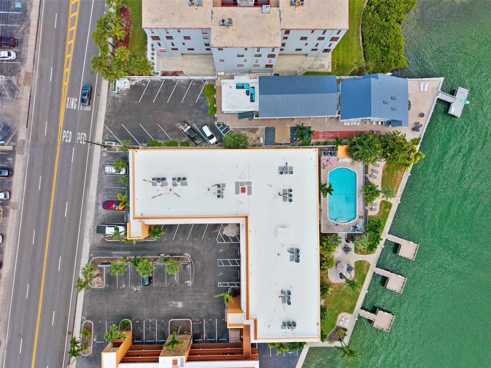 10265 Gulf Boulevard #A301 Saint Petersburg FL 33706 TB8473374 image54