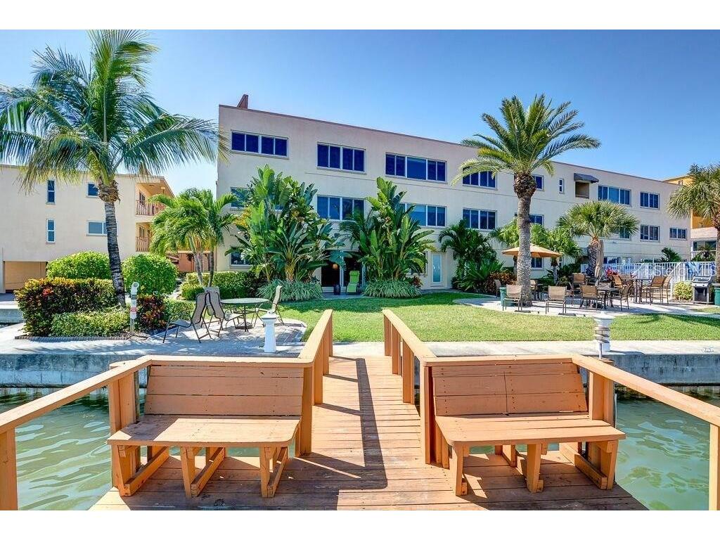 10265 Gulf Boulevard #A301 Saint Petersburg FL 33706 TB8473374 image8