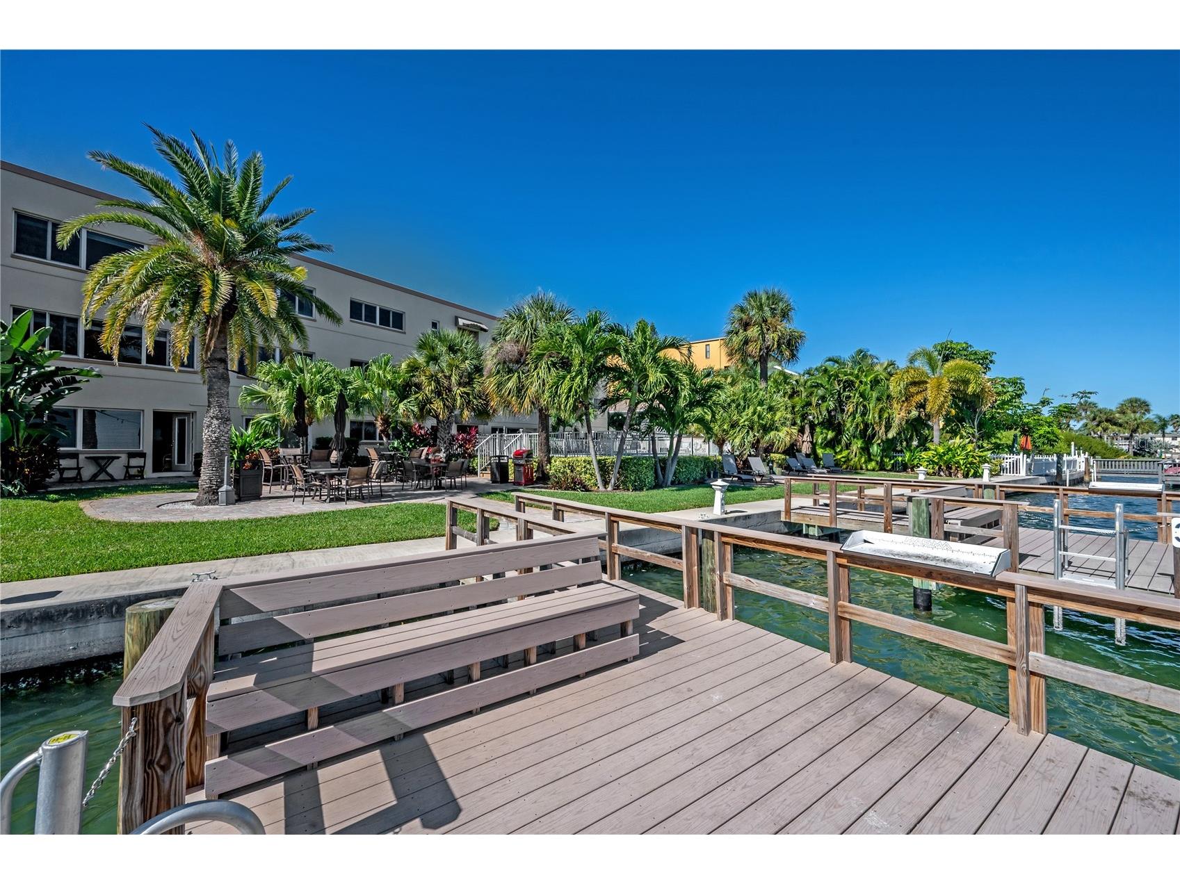 10265 Gulf Boulevard #A306 Saint Petersburg FL 33706 - BOC CIEGA BAY TB8464476 image19