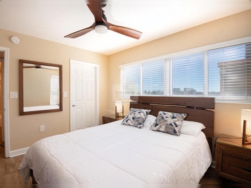 10265 Gulf Boulevard #A308 Saint Petersburg FL 33706 TB8435343 image24