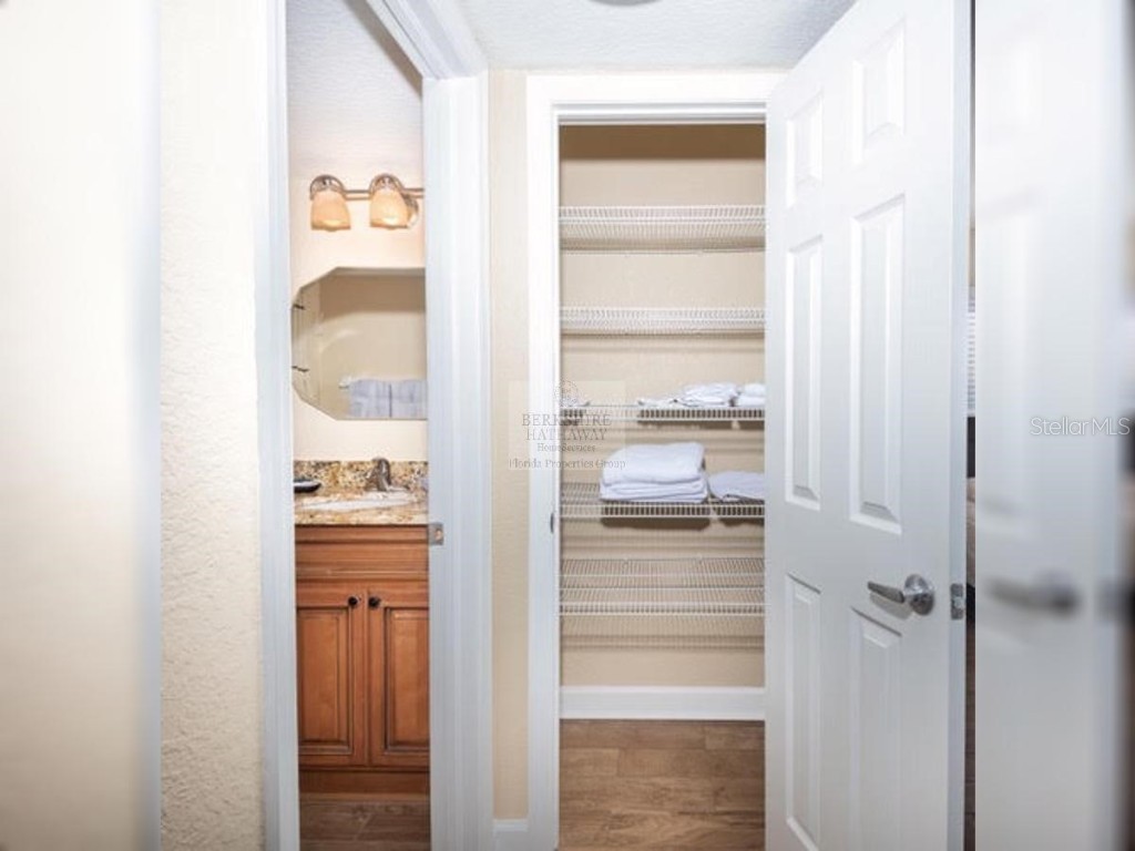 10265 Gulf Boulevard #A308 Saint Petersburg FL 33706 TB8435343 image27