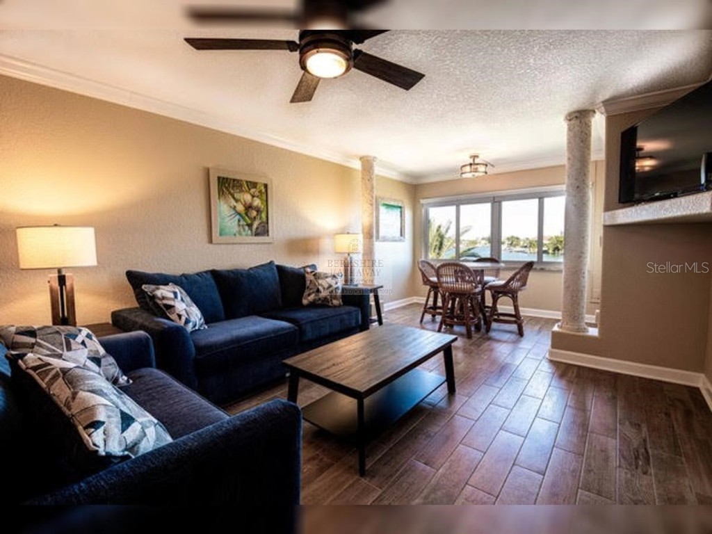 10265 Gulf Boulevard #A308 Saint Petersburg FL 33706 TB8435343 image6