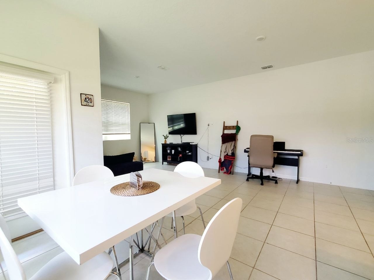 10268 Trumpet Honeysuckle Way San Antonio FL 33576 TB8527712 image10