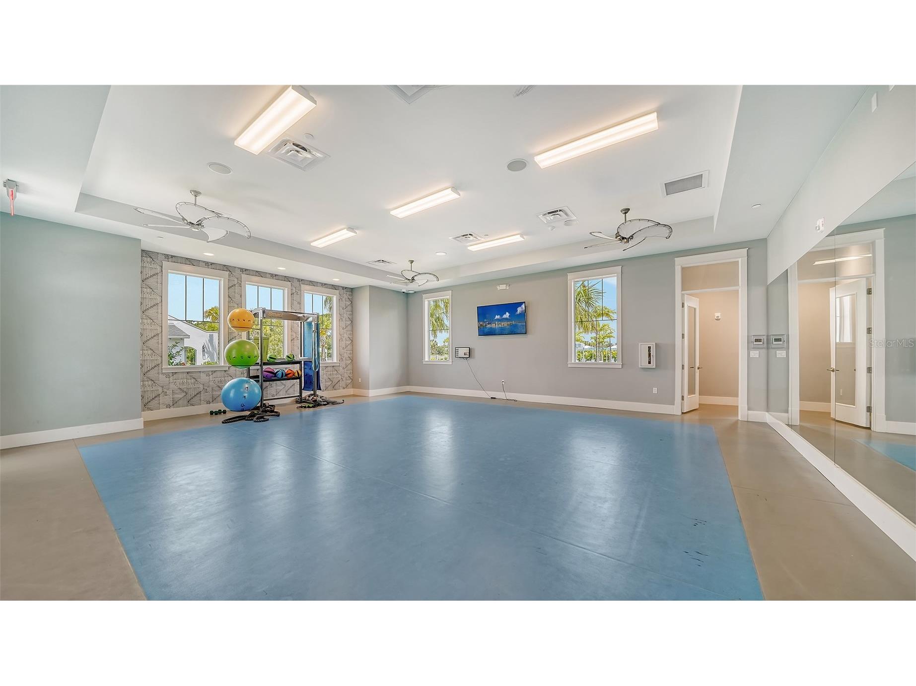 10269 Canaveral Circle Sarasota FL 34241 TB8504560 image84
