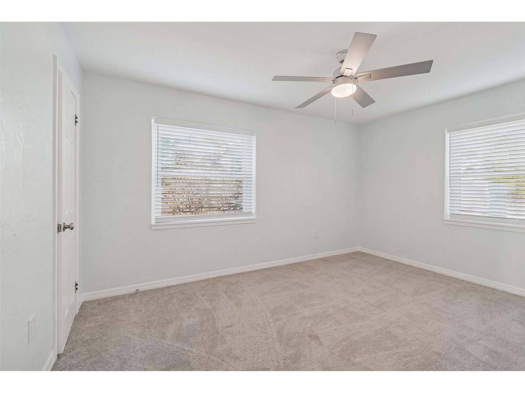 1027 15th Street N Saint Petersburg FL 33705 TB8480066 image19