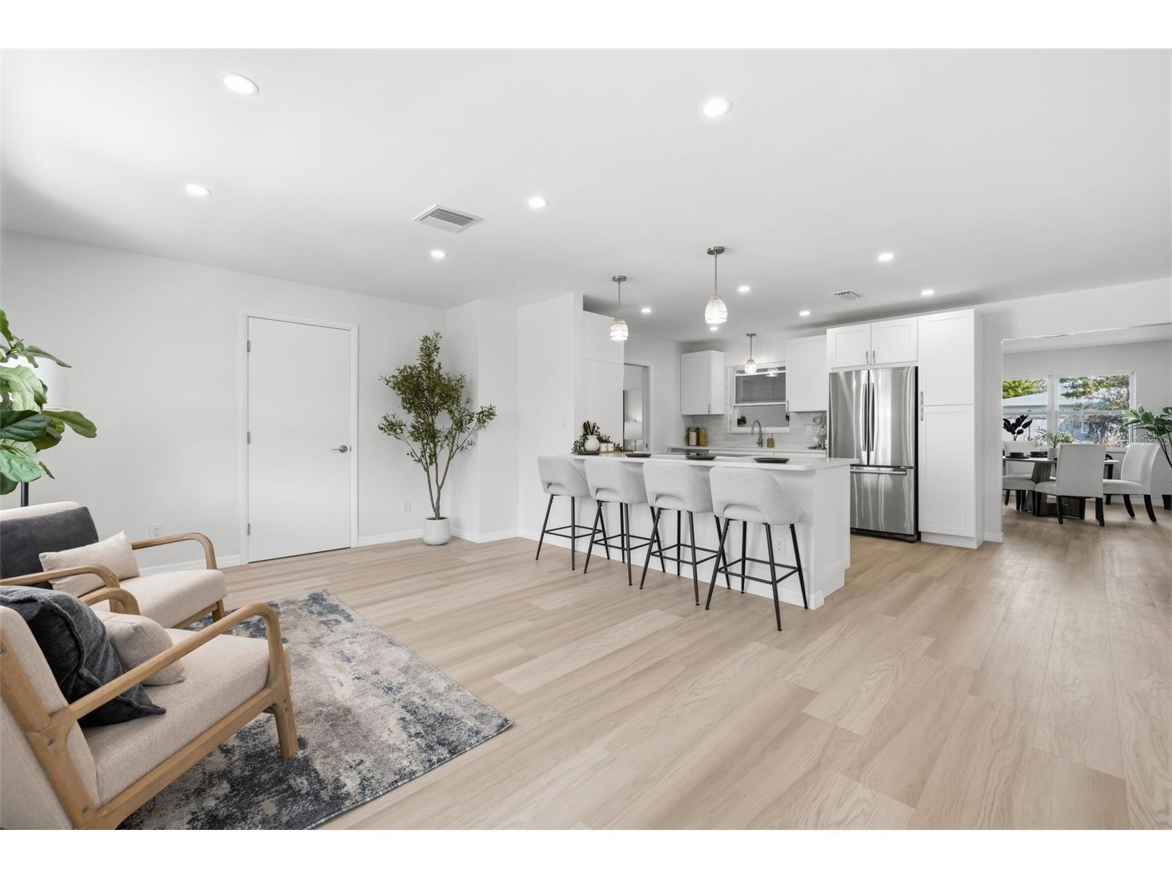 1027 27th Avenue S Saint Petersburg FL 33705 TB8478606 image4