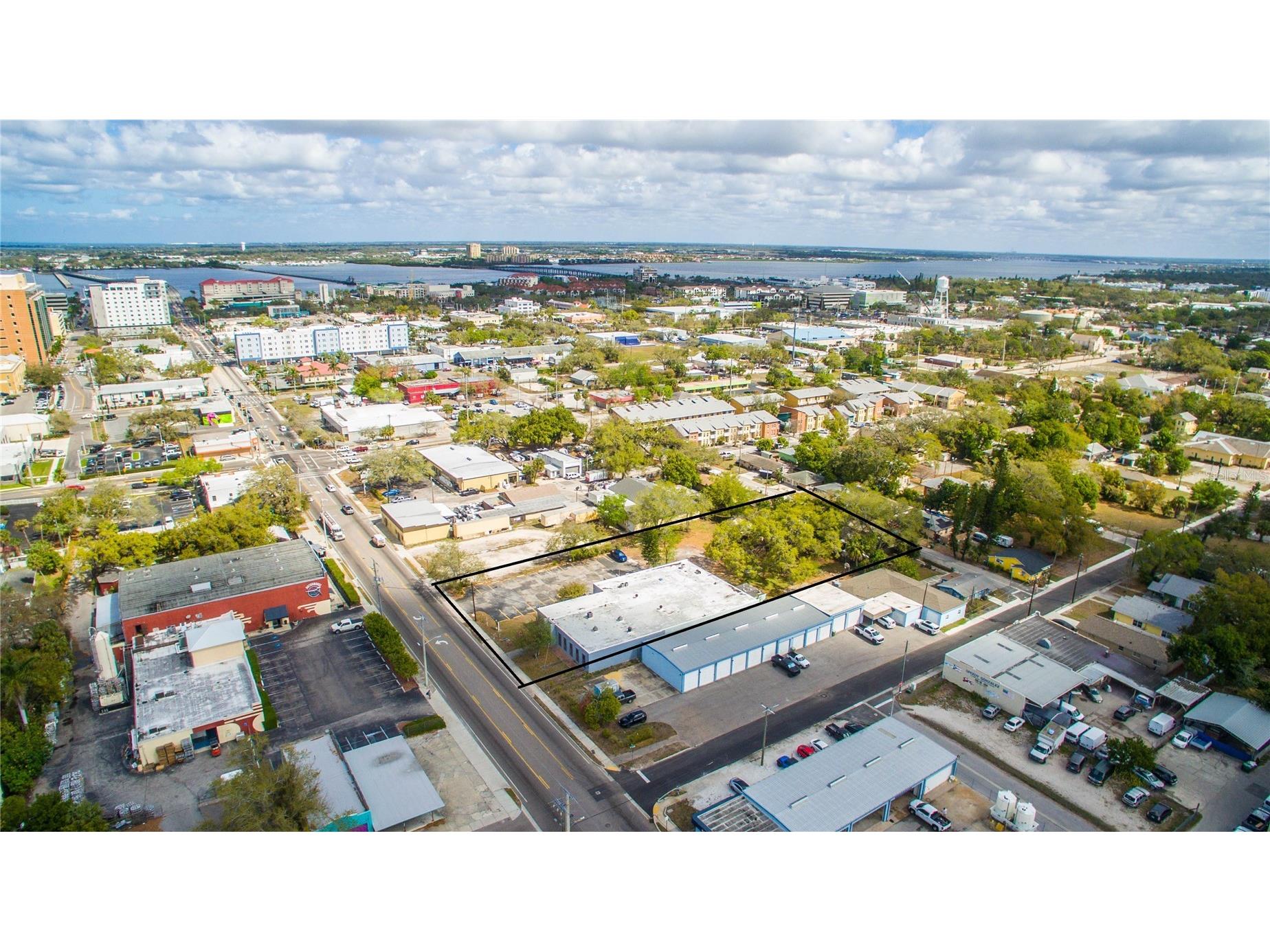 1027 9th Street W Bradenton FL 34205 A4679335 image35