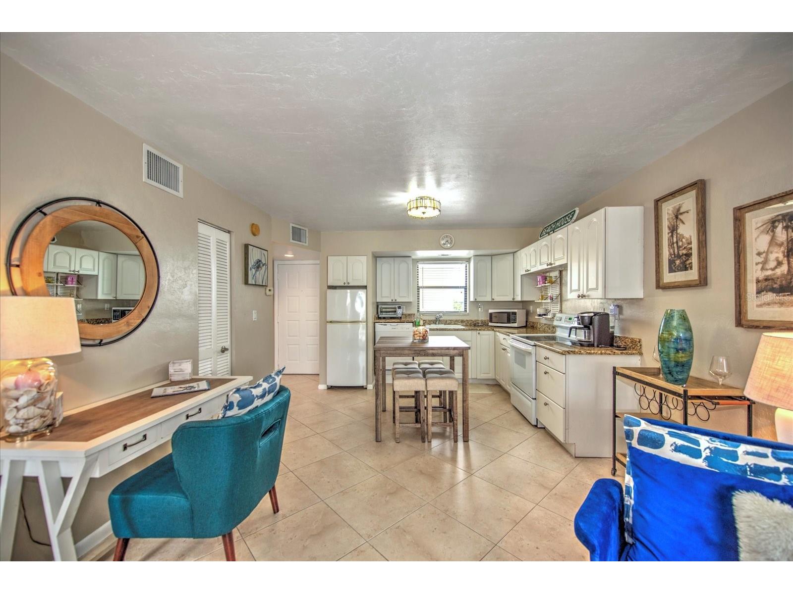 1027 Anglers Cove #B502 Marco Island FL 34145 D6148038 image13