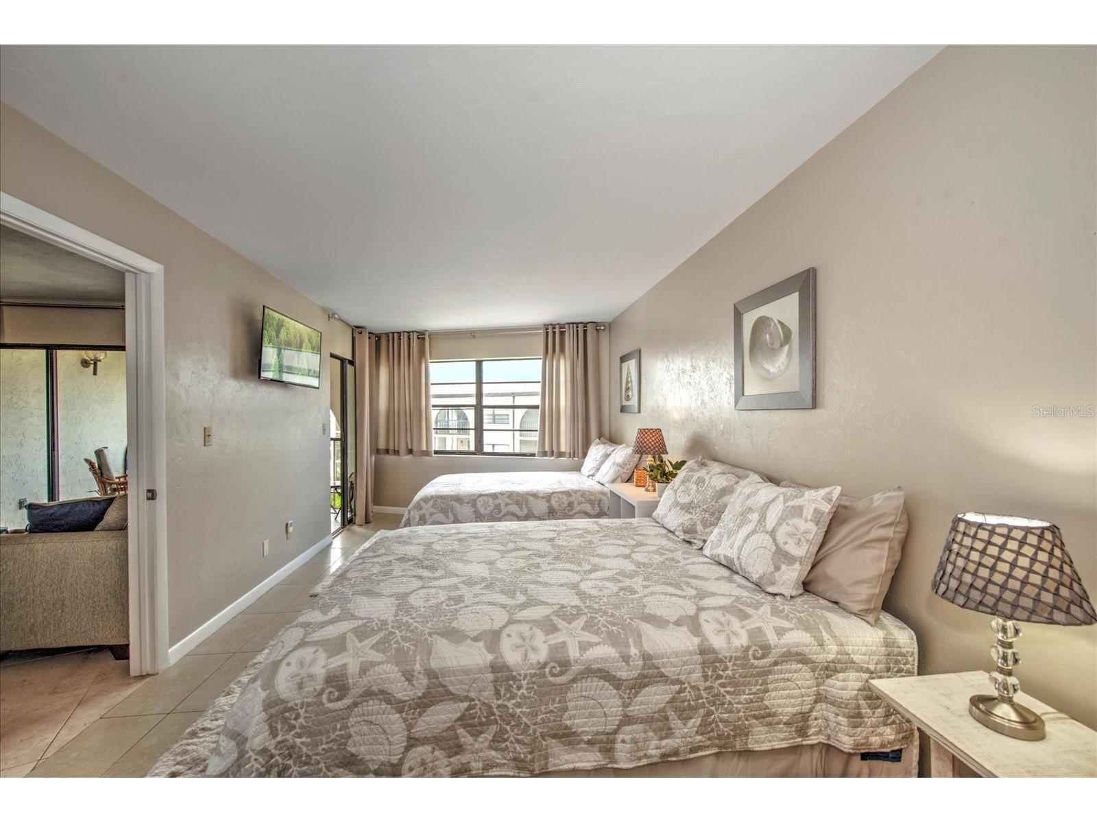 1027 Anglers Cove #B502 Marco Island FL 34145 D6148038 image17