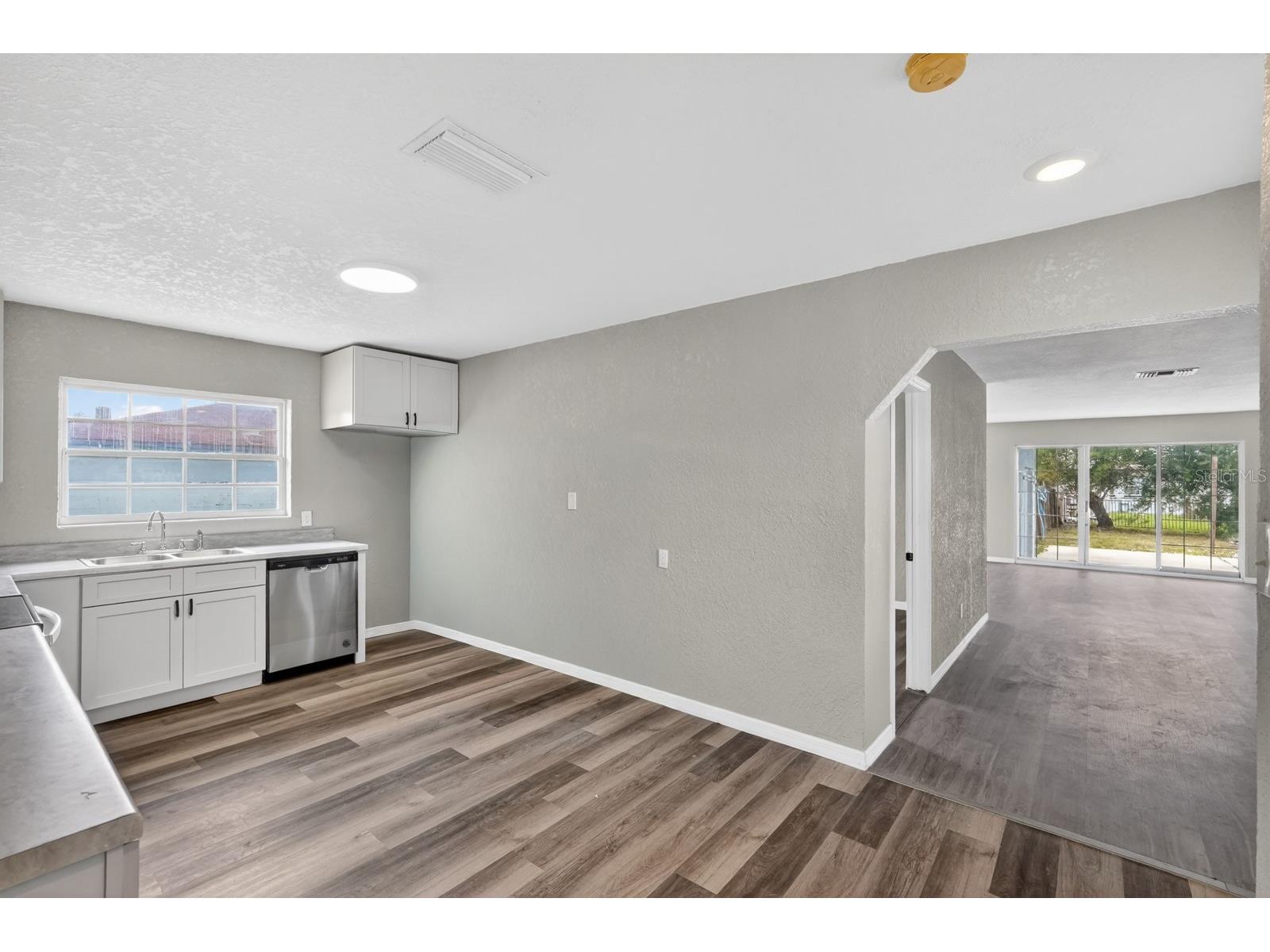 1027 Bel Aire Drive Daytona Beach FL 32118 FC318228 image15