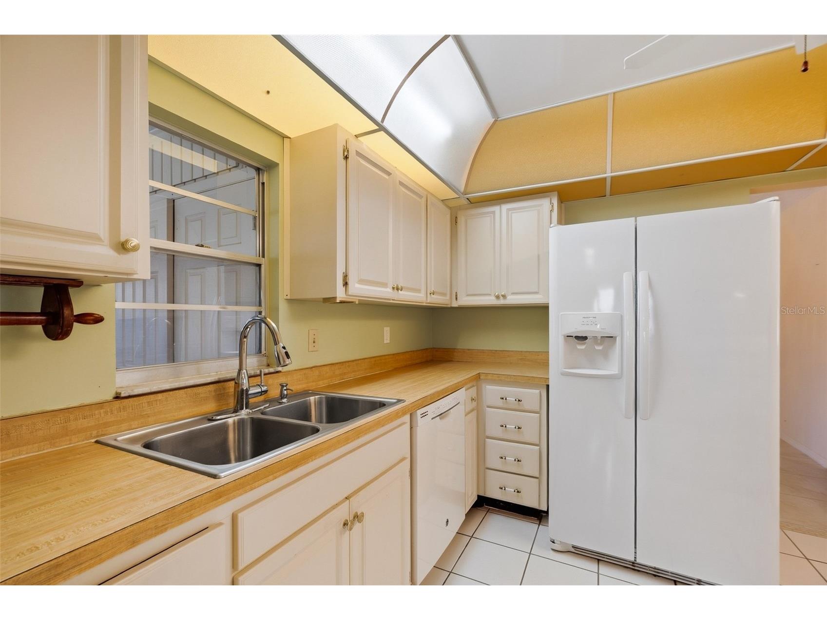 1027 Bluewater Drive Sun City Center FL 33573 TB8505431 image11