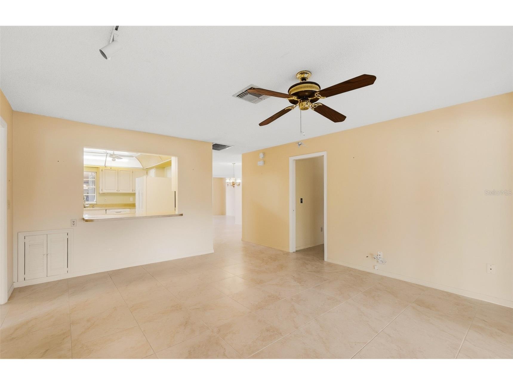 1027 Bluewater Drive Sun City Center FL 33573 TB8505431 image18