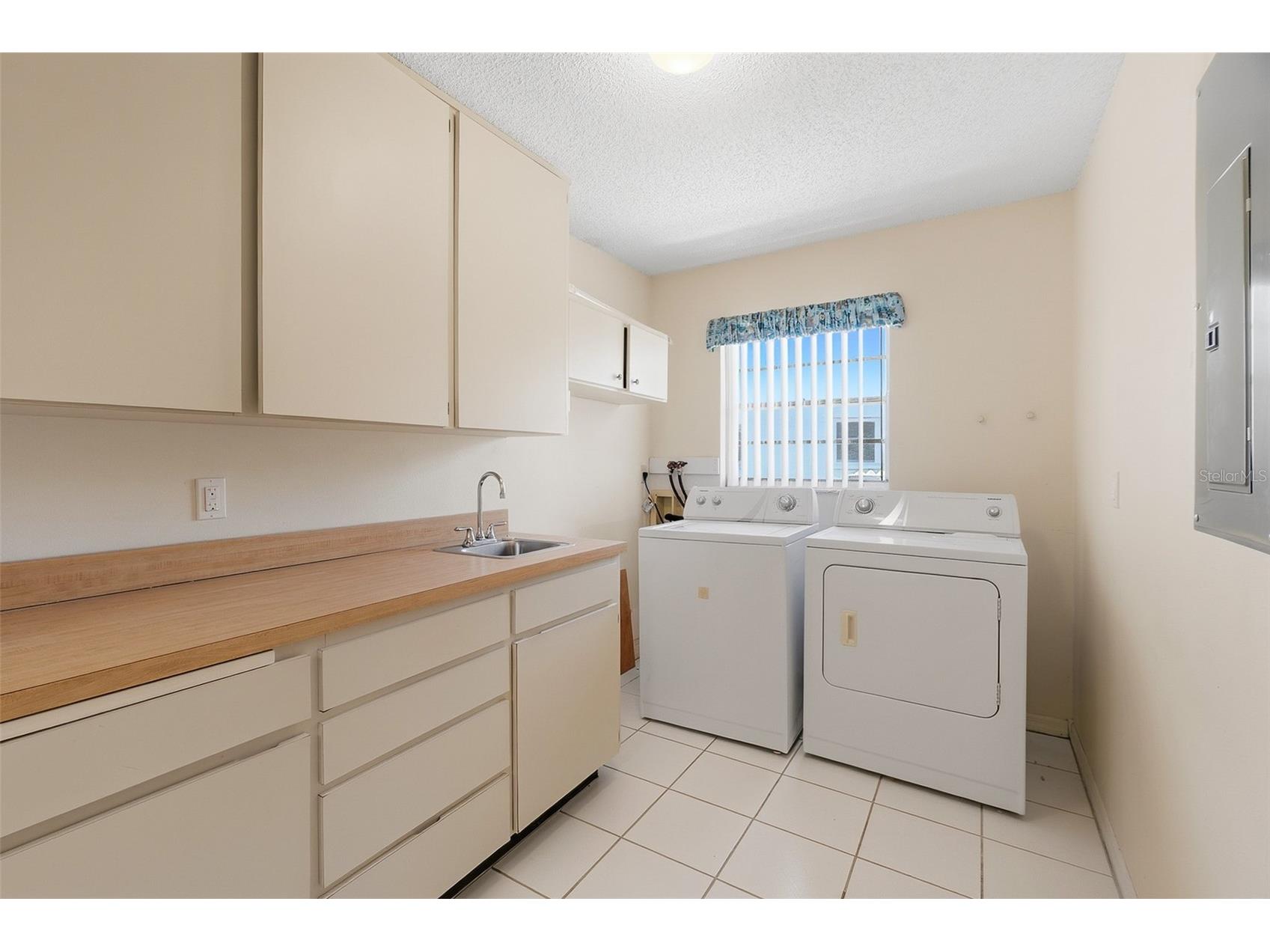 1027 Bluewater Drive Sun City Center FL 33573 TB8505431 image27