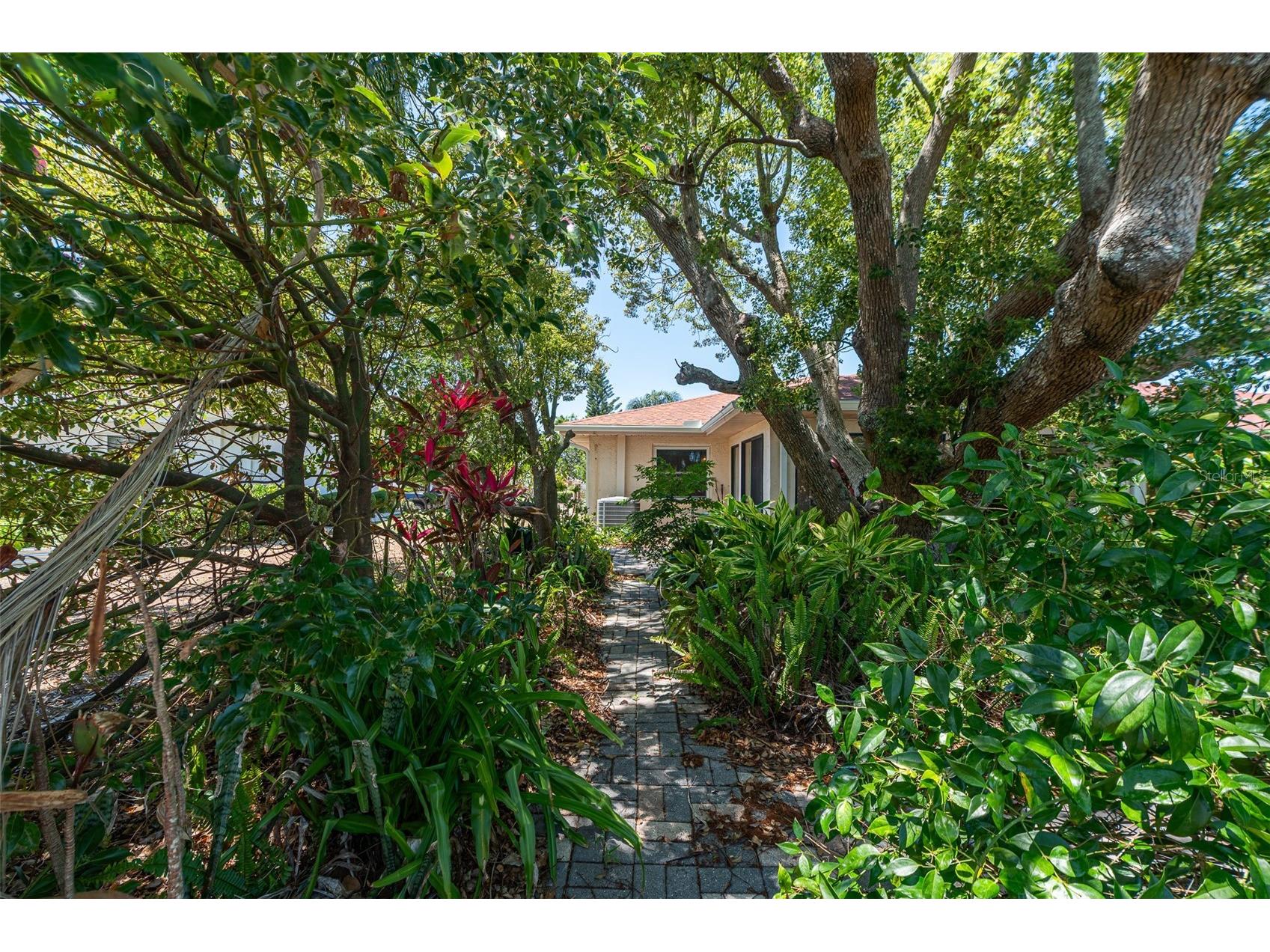 1027 Bluewater Drive Sun City Center FL 33573 TB8505431 image34