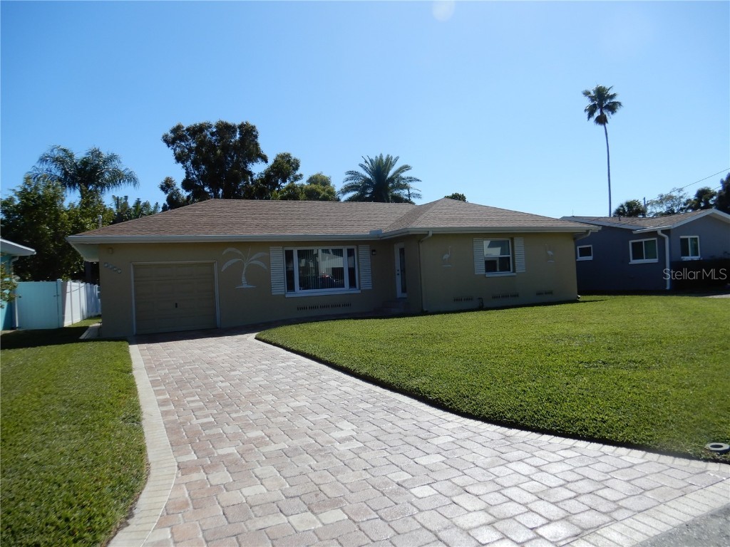 1027 Boca Ciega Isle Drive Saint Pete Beach FL 33706 U8151396 image1