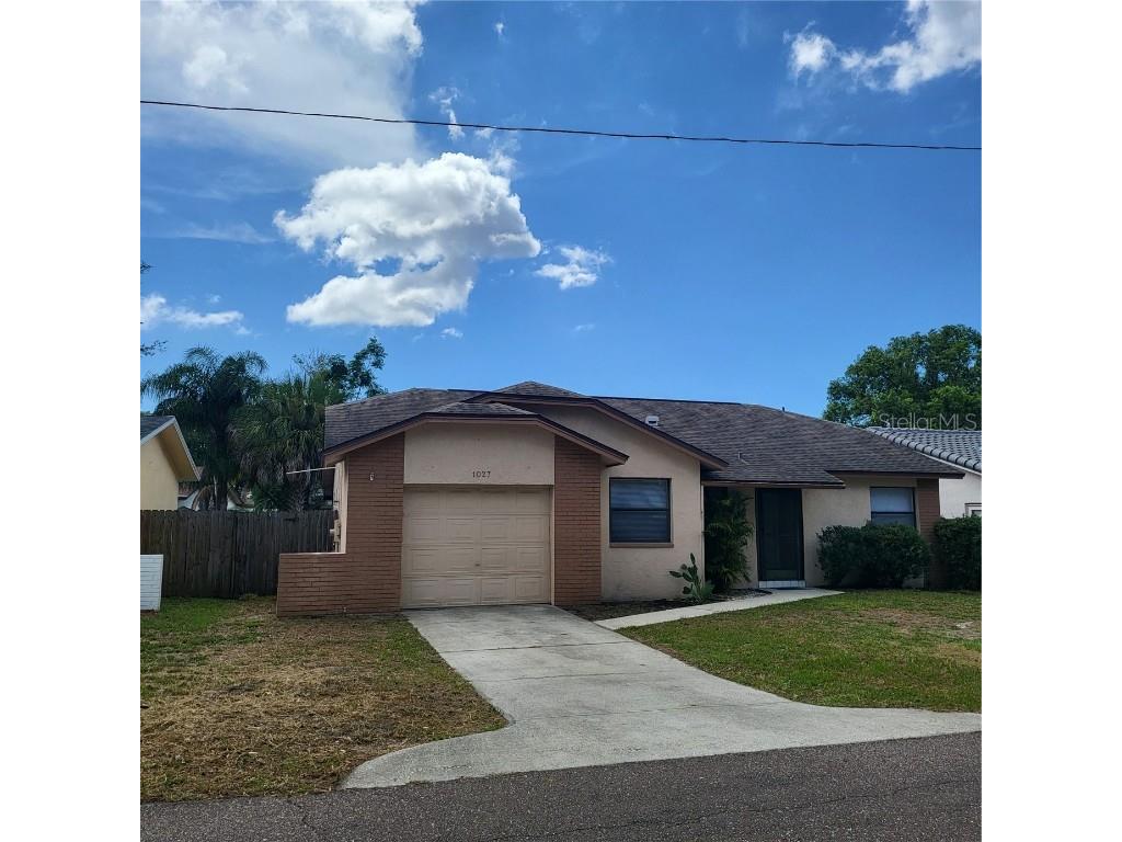 1027 County Road 90 Palm Harbor FL 34684 U8208853 image1