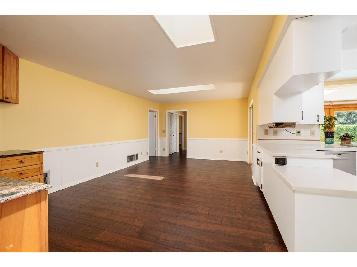 1027 Grovewood Court Clearwater FL 33764 TB8418574 image12