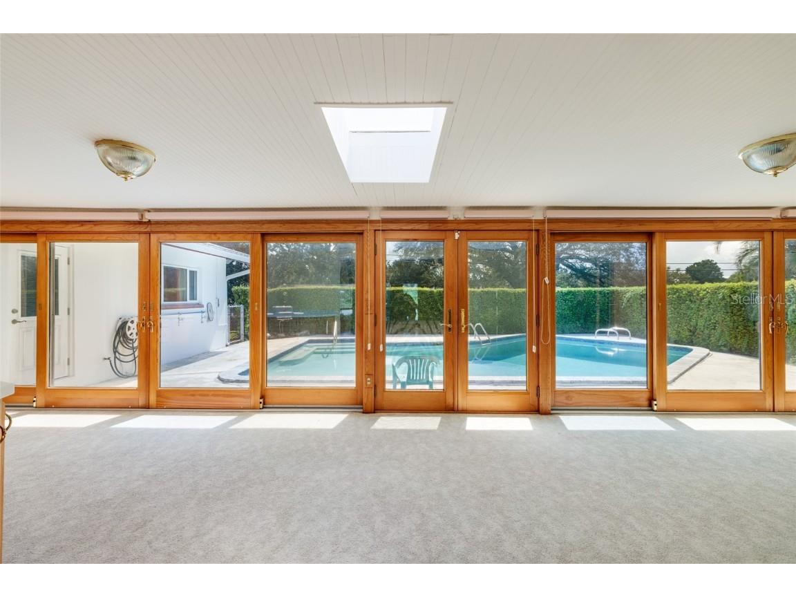 1027 Grovewood Court Clearwater FL 33764 TB8418574 image17