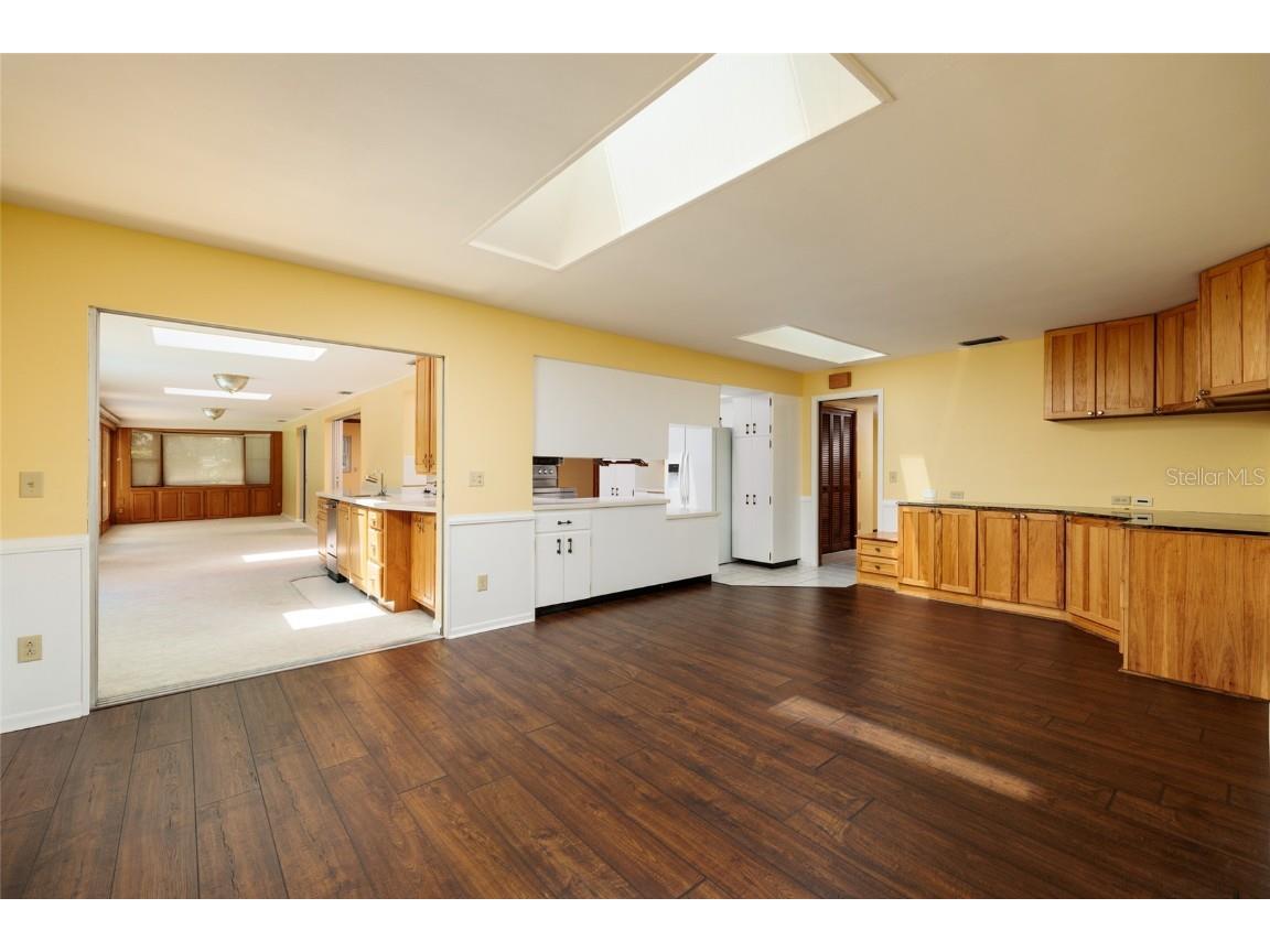 1027 Grovewood Court Clearwater FL 33764 TB8418574 image21