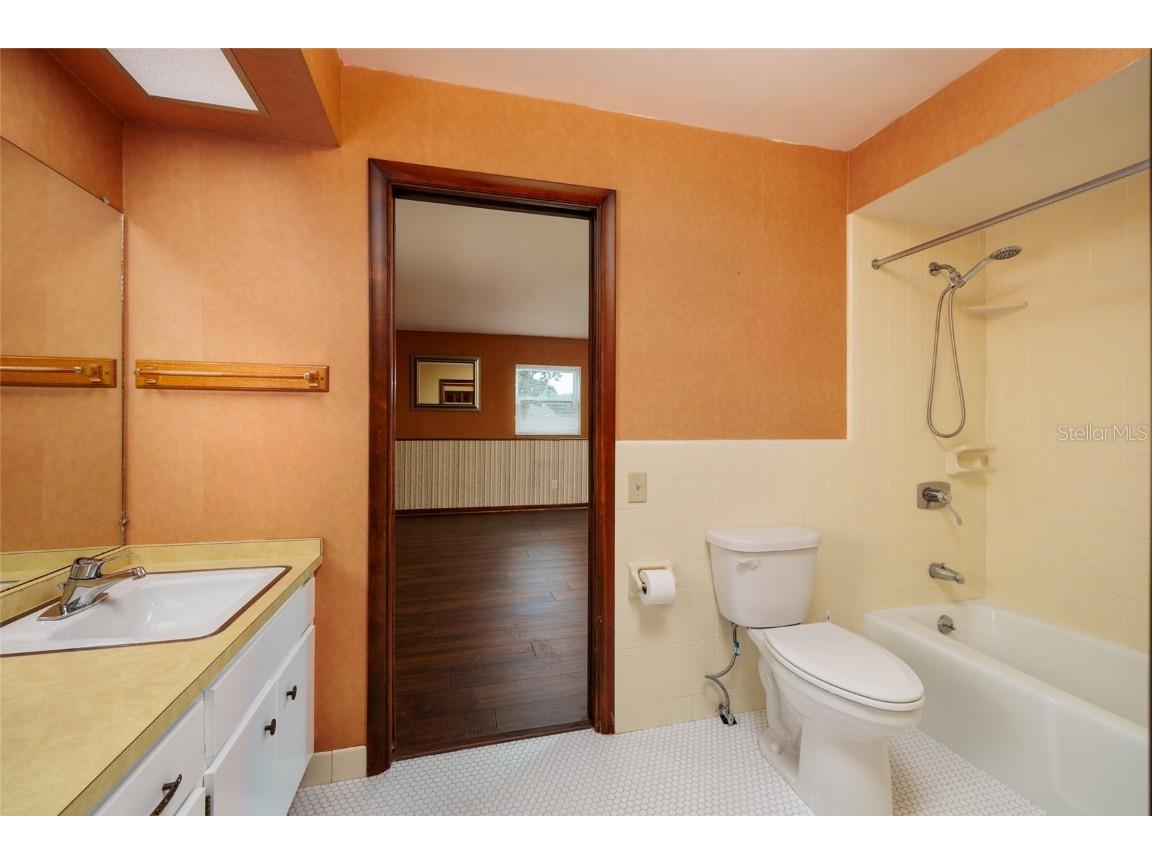 1027 Grovewood Court Clearwater FL 33764 TB8418574 image38