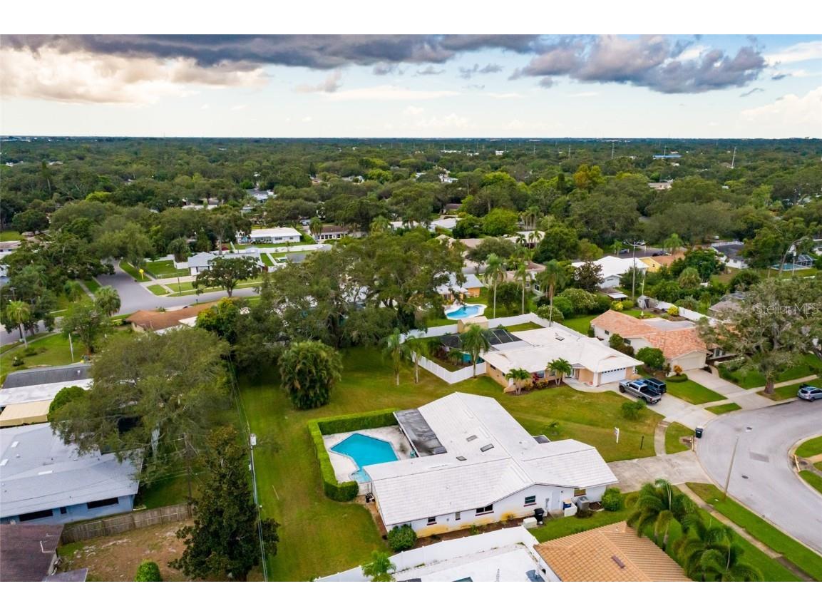 1027 Grovewood Court Clearwater FL 33764 TB8418574 image64