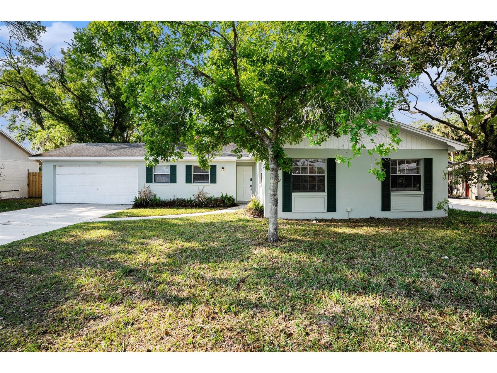 1027 Pinegrove Drive Brandon FL 33511 O6393089 image1