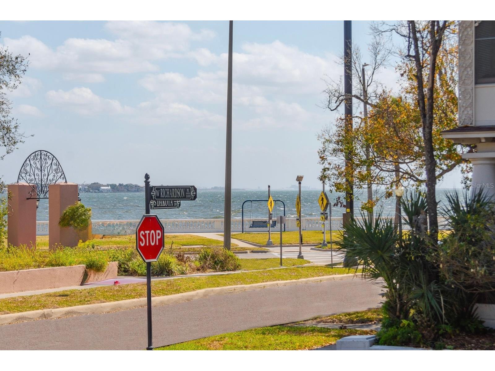 1027 S Dakota Avenue Tampa FL 33606 TB8464073 image3