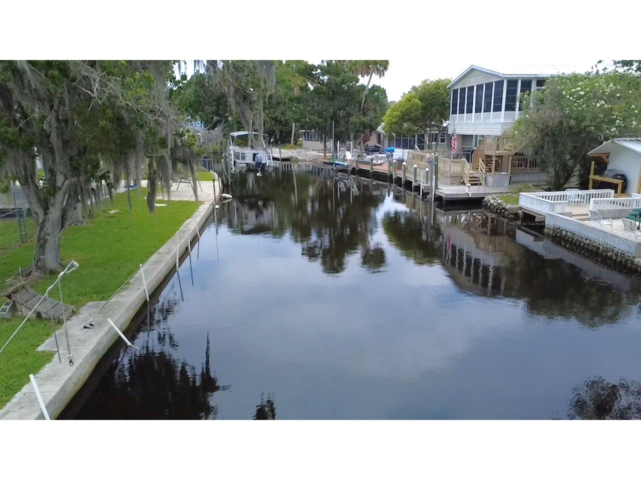 10270 W Grotto Court Homosassa FL 34448 - HOMOSASSA RIVER CANAL OM726447 image32