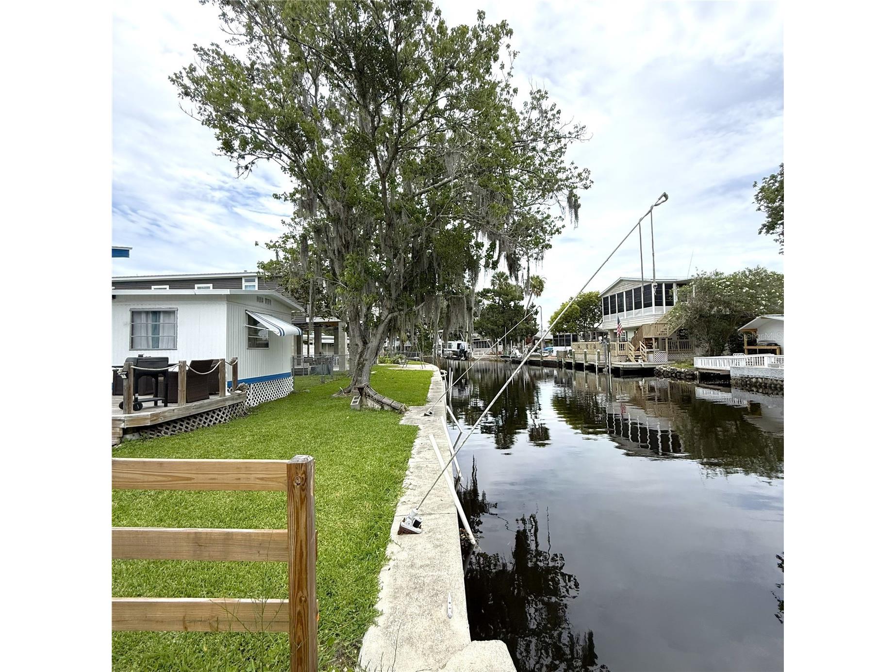 10270 W Grotto Court Homosassa FL 34448 - HOMOSASSA RIVER CANAL OM726447 image9