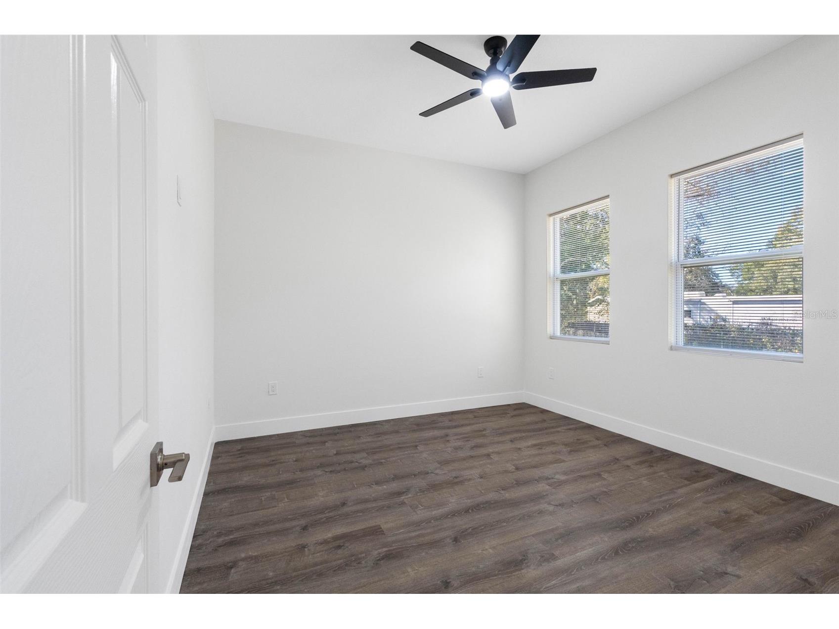 10271 Lake Drive New Port Richey FL 34654 TB8458832 image24