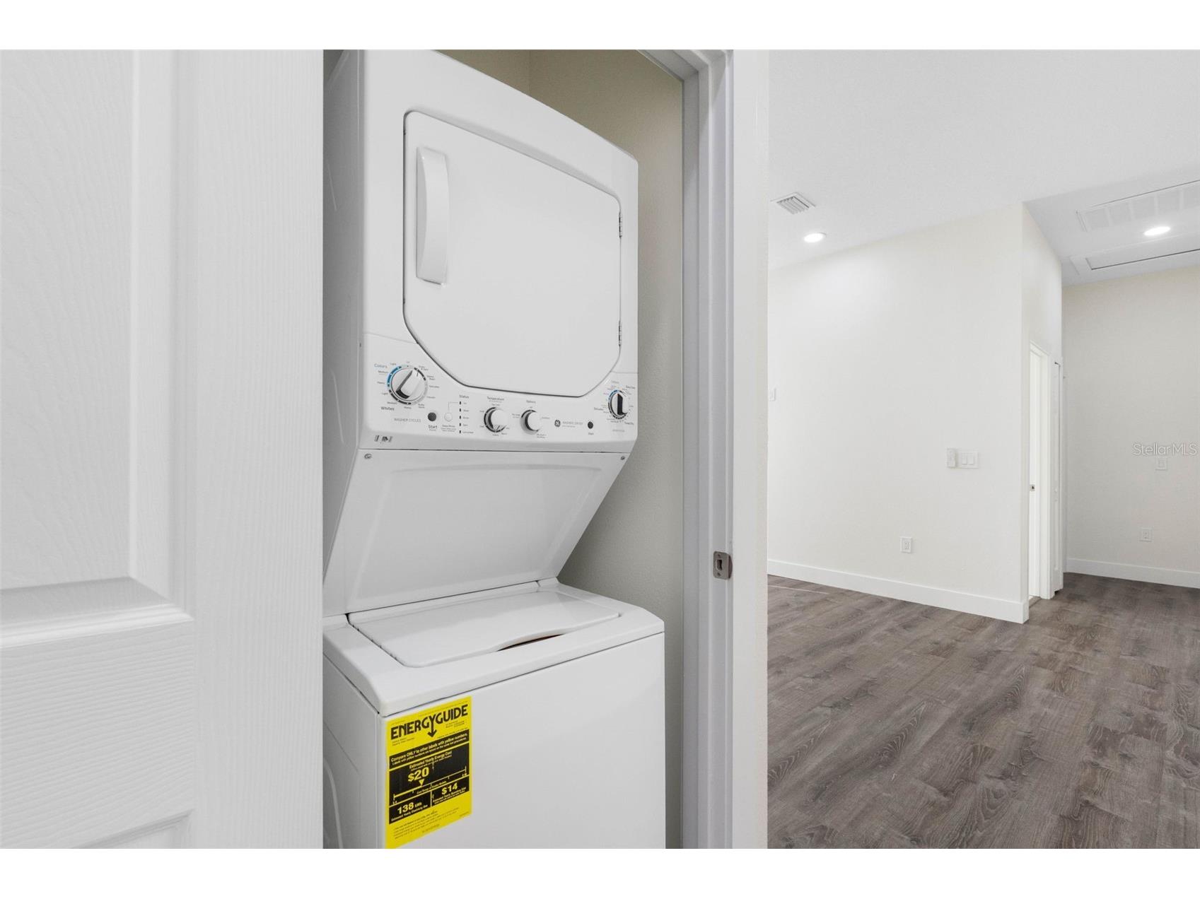 10271 Lake Drive New Port Richey FL 34654 TB8458832 image32
