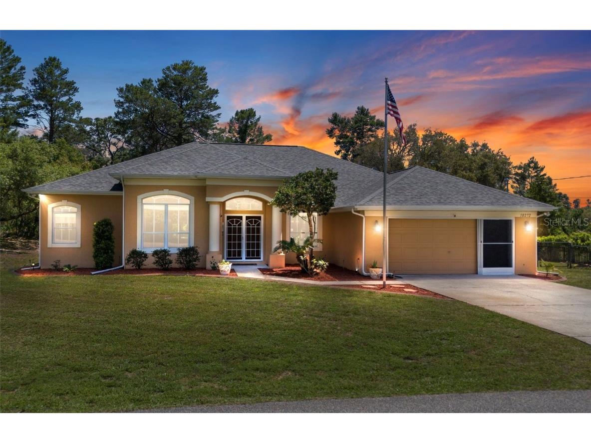 10272 Caracara Avenue Weeki Wachee FL 34613 W7864049 image1