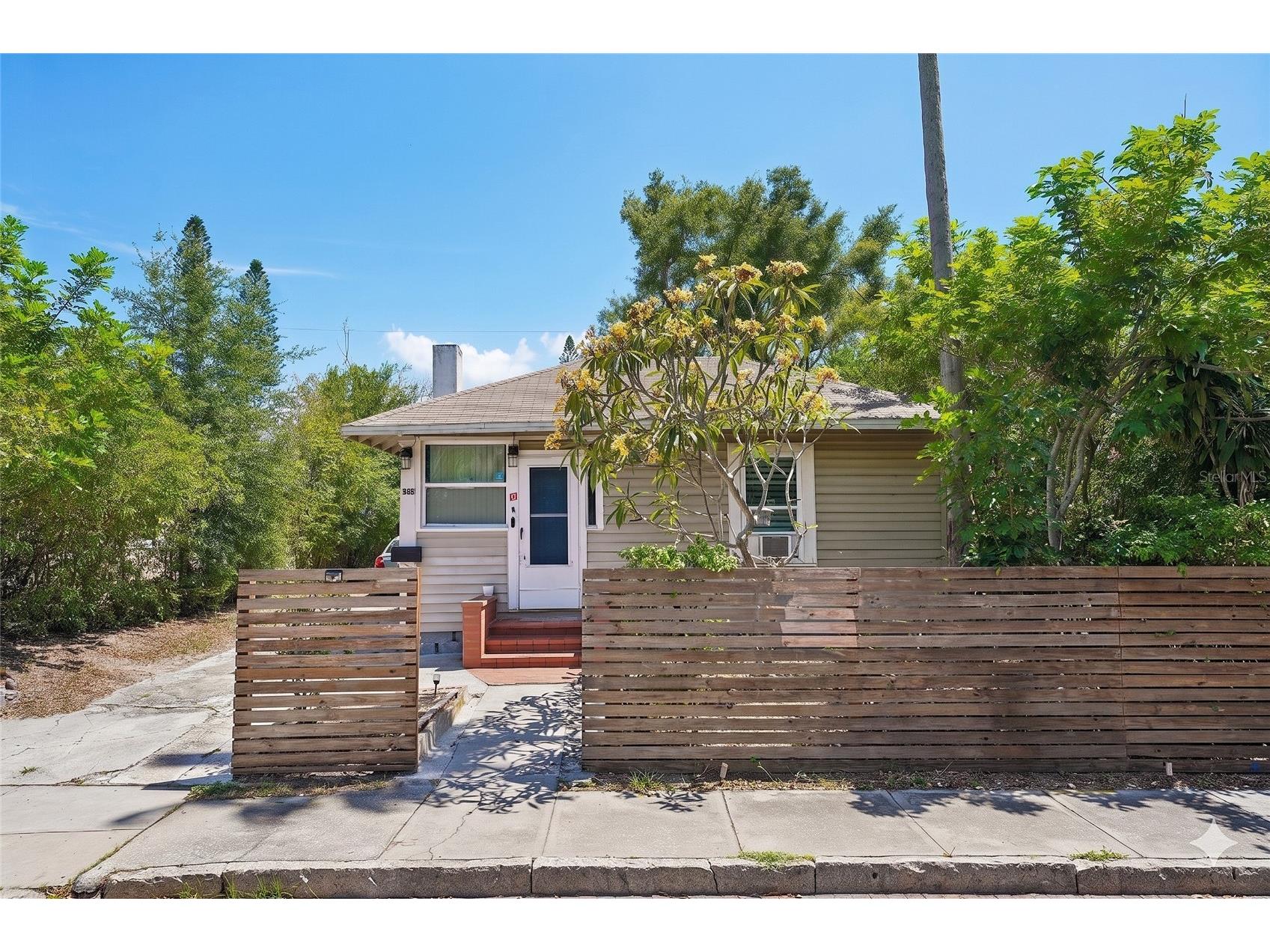 1028 8th Avenue S Saint Petersburg FL 33705 TB8508752 image1