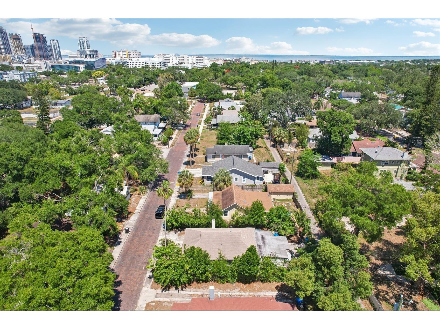 1028 8th Avenue S Saint Petersburg FL 33705 TB8508752 image27