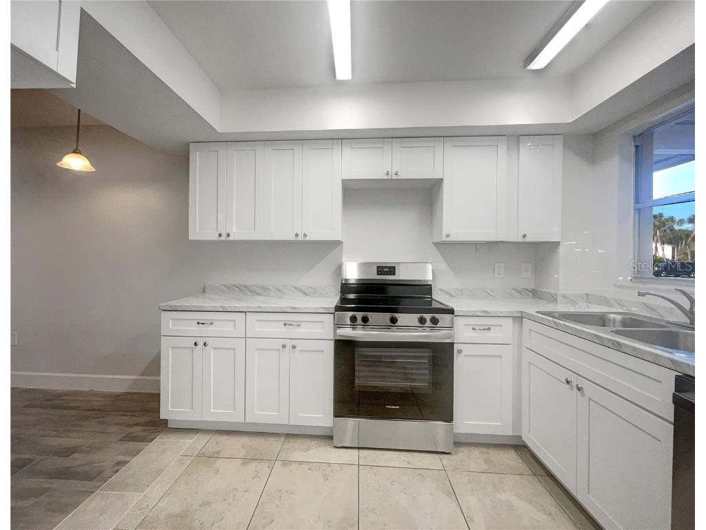 1028 Apollo Beach Boulevard #103 Apollo Beach FL 33572 O6357113 image12