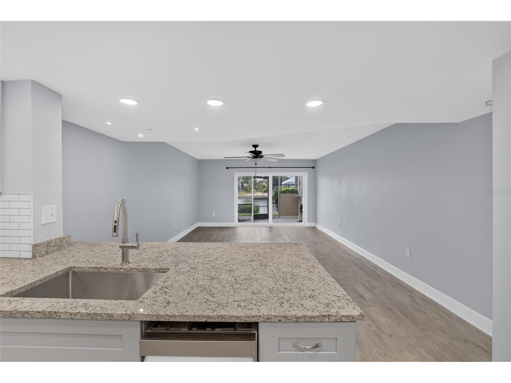 1028 Apollo Beach Boulevard #11 Apollo Beach FL 33572 TB8526504 image21