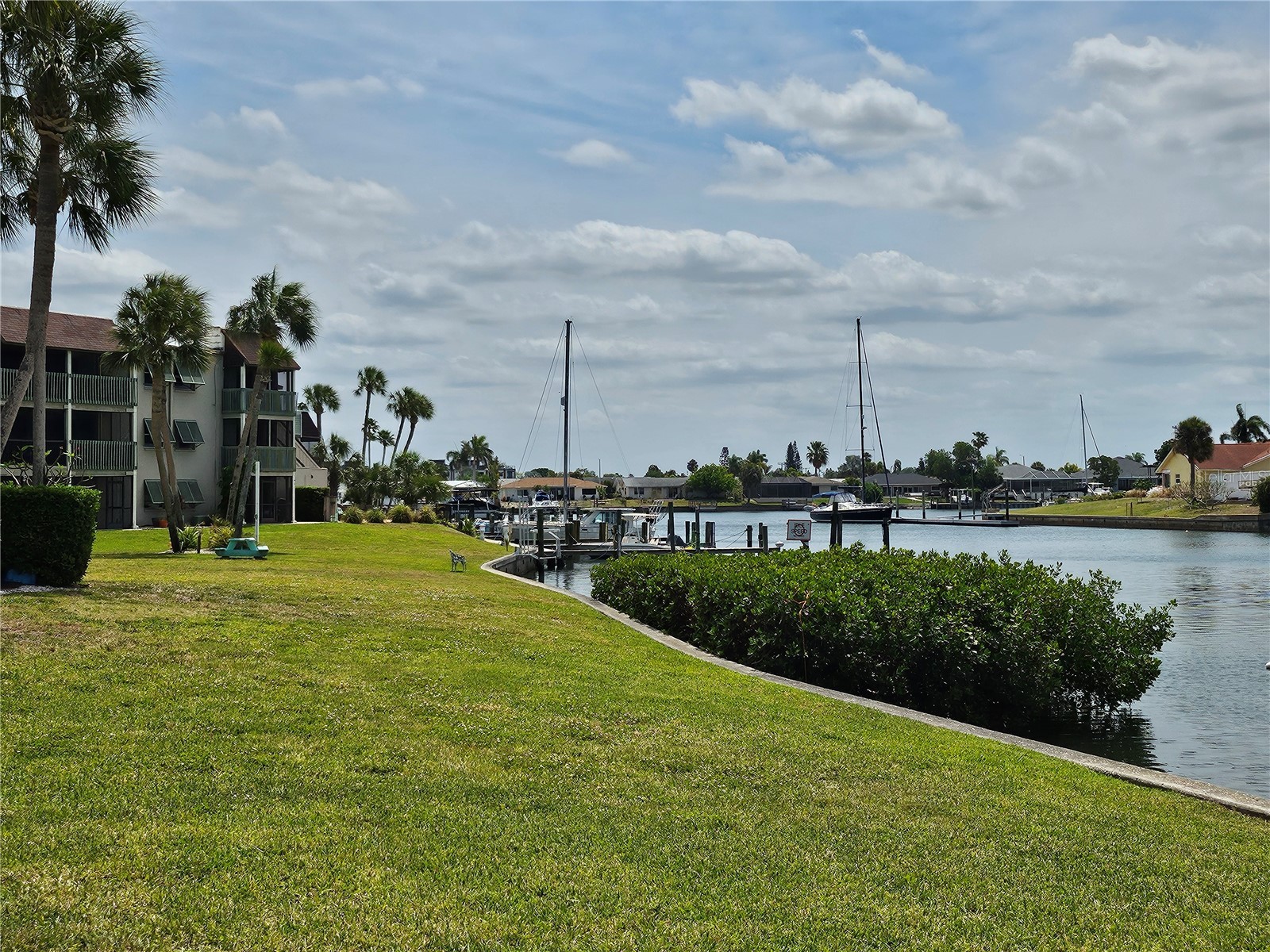 1028 Apollo Beach Boulevard #19 Apollo Beach FL 33572 TB8501296 image25