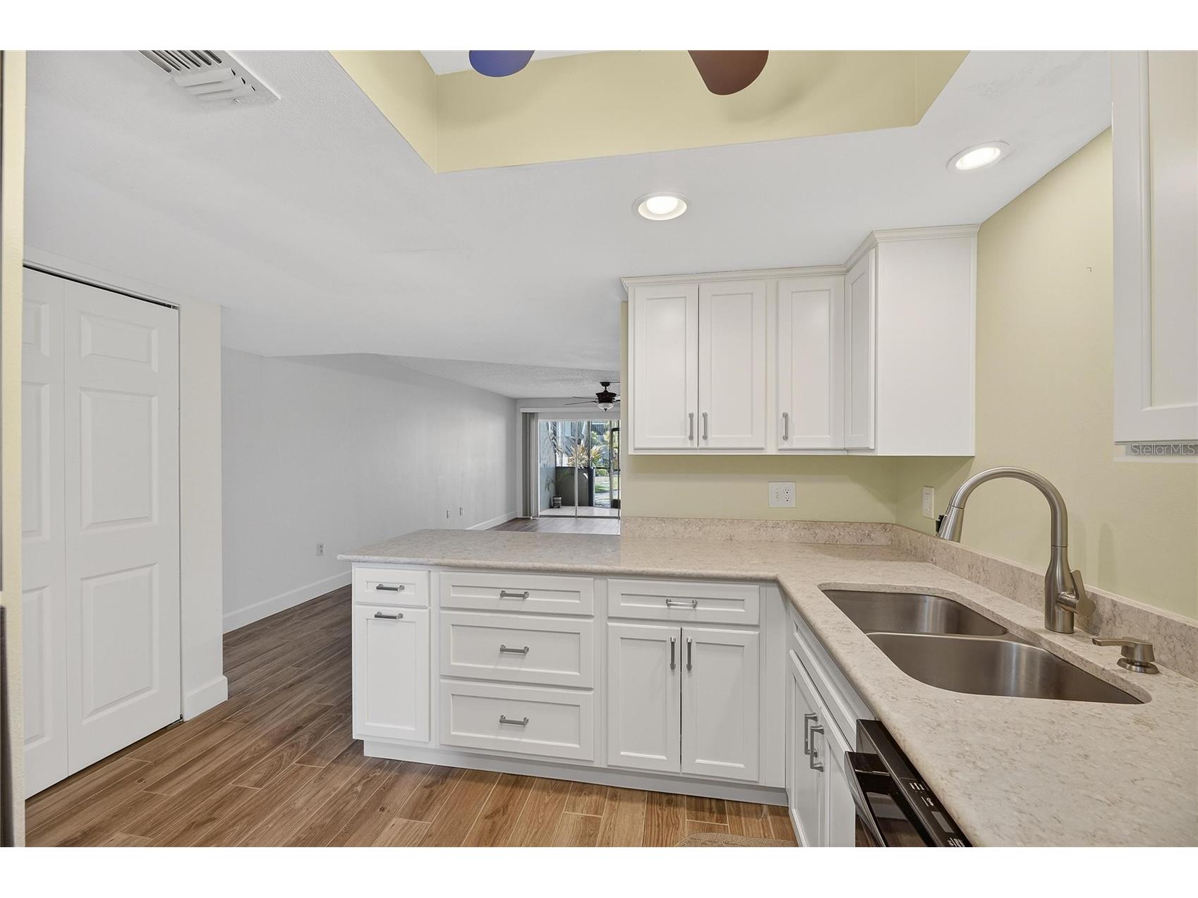 1028 Apollo Beach Boulevard #23 Apollo Beach FL 33572 TB8473776 image15