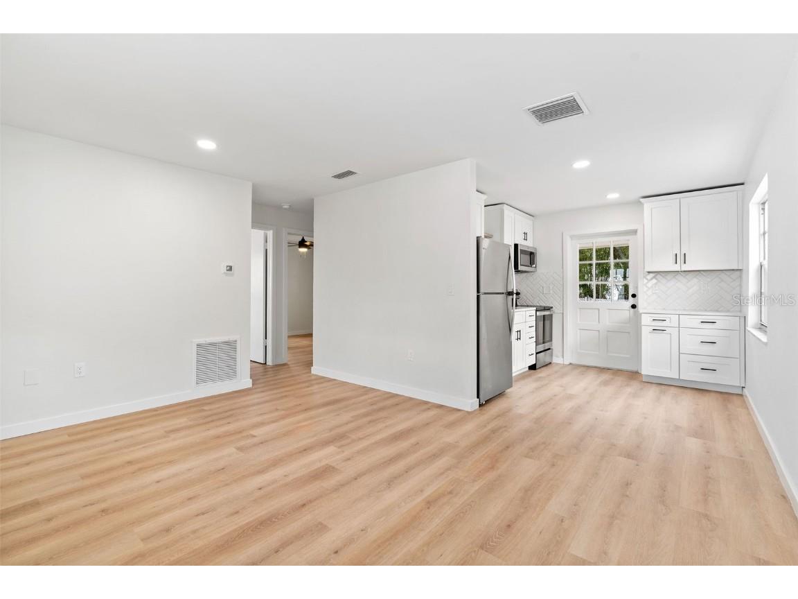 1028 Bass Boulevard Dunedin FL 34698 TB8445095 image5