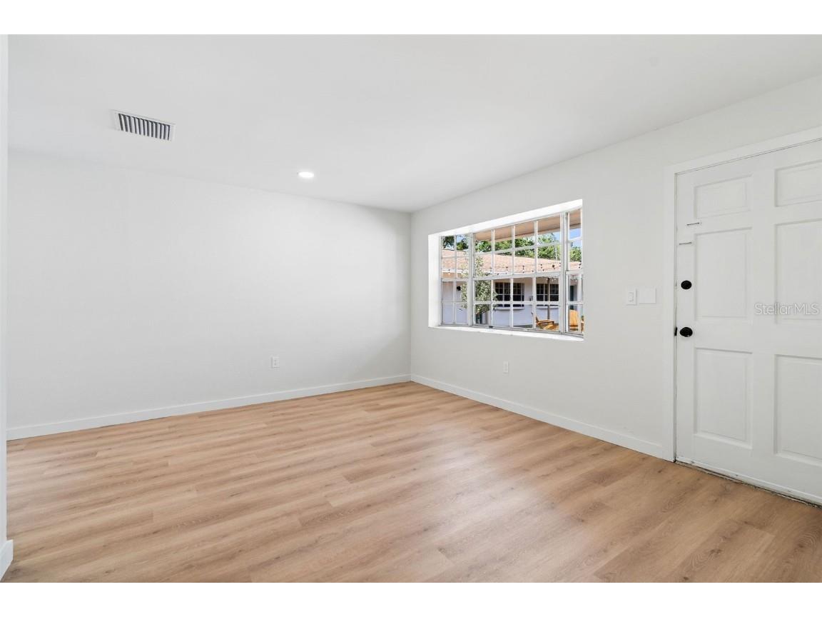 1028 Bass Boulevard Dunedin FL 34698 TB8445095 image6