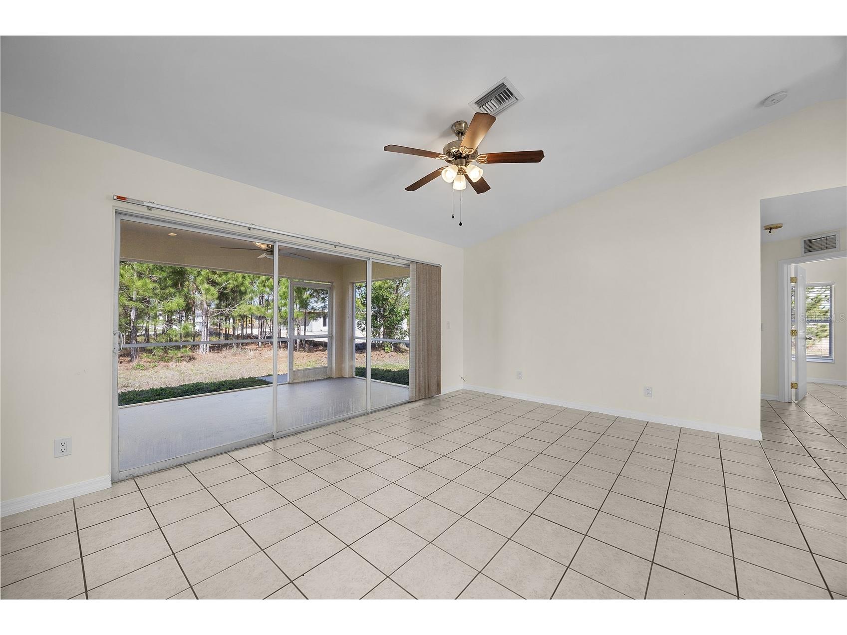 1028 Columbus Boulevard S Lehigh Acres FL 33974 TB8502287 image10