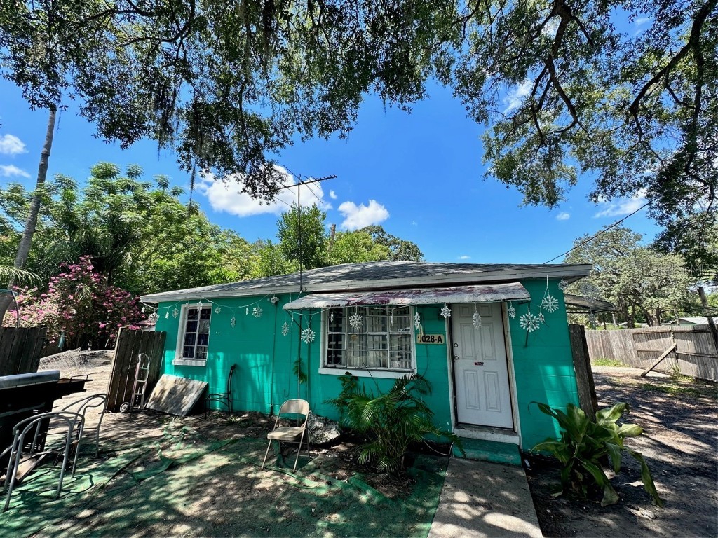 1028 E 93rd Avenue Tampa FL 33612 U8208673 image1