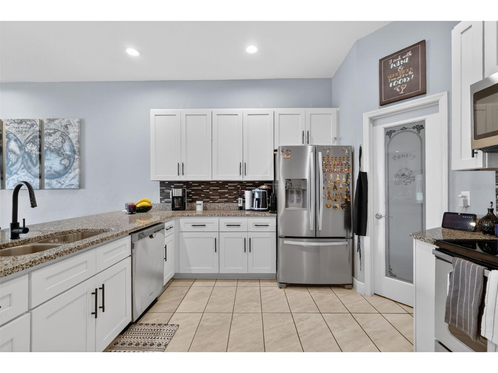 1028 Green Gate Boulevard Groveland FL 34736 - CANAL TO LAKE HIAWATHA / LAKE G5113258 image3