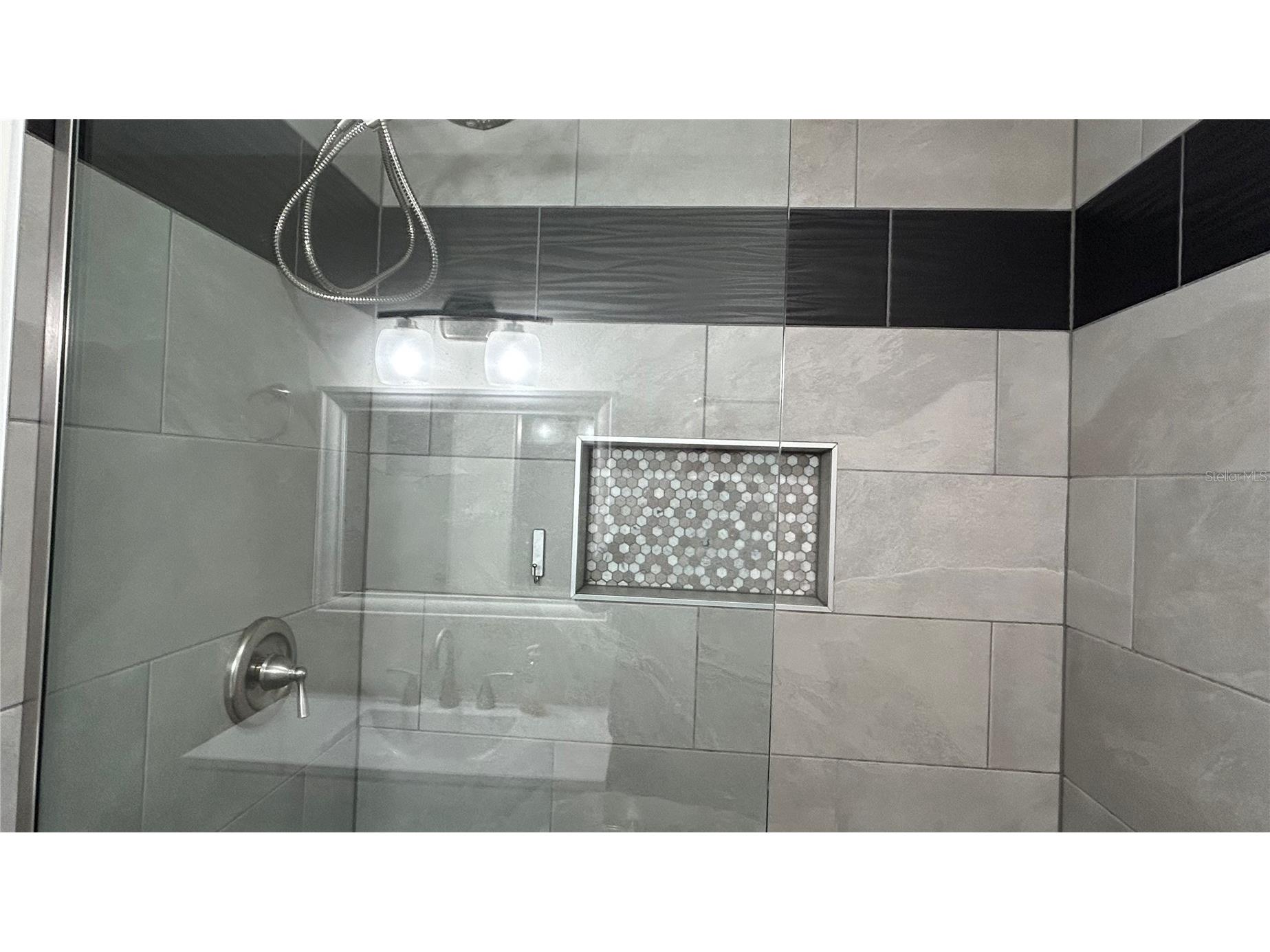 1028 Lake Weldona Drive Orlando FL 32806 O6365313 image14